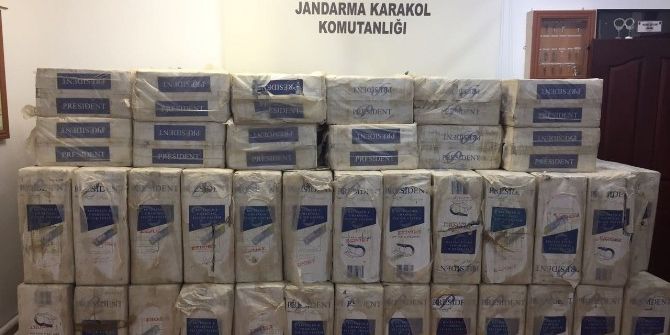 Muradiye’de 100 Bin Paket Kaçak Sigara Ele Geçirildi