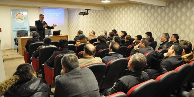 Gümüşhane’ De Arıcılık Eğitimi Başladı