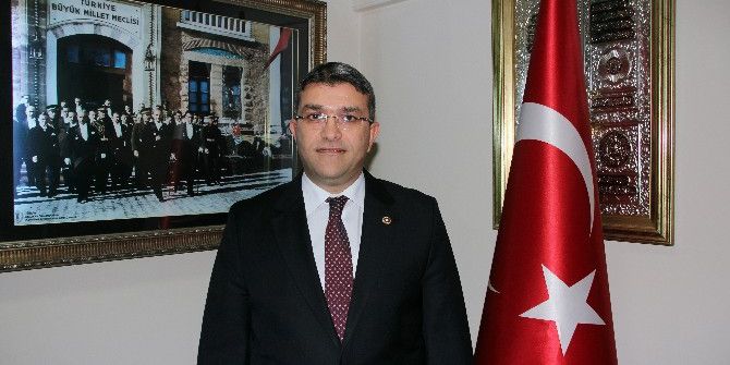 Ak Partili Yeşildal: "Cumhuriyet Ortak Değerimizdir, Tartışma Konusu Olamaz"