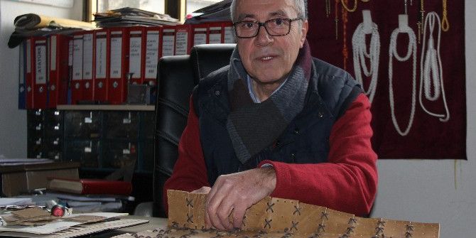 Son Osmanlı Terzisi Tarihi Nakış Nakış İşliyor