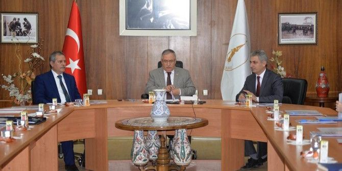 1 Yılda 6 Bin 465 Kişiye Yeni İş