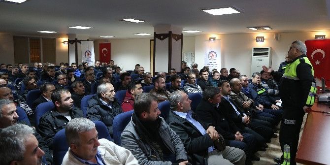 Denizli’de Minibüs Şoförlerine Eğitim