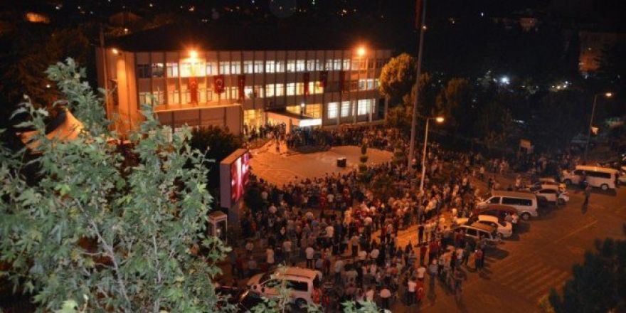 Gediz’de Demokrasi Yürüyüşü