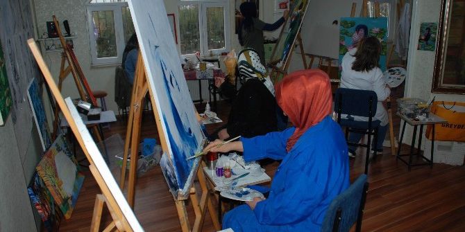 Diyarbakırlı Ev Hanımlarından Resim Kursuna Yoğun İlgi