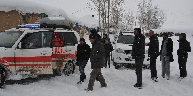 Yüksekova’da Hasta Kurtarma Operasyonu