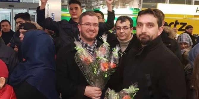 Mehmet Ali Sarı Öğrencilerini Umreye Götürdü