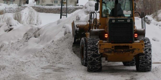 Bitlis Belediyesinden Karla Mücadele Çalışması