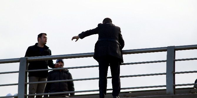 Cumhurbaşkanlığı Külliyesi Önünde İntihar Girişimi