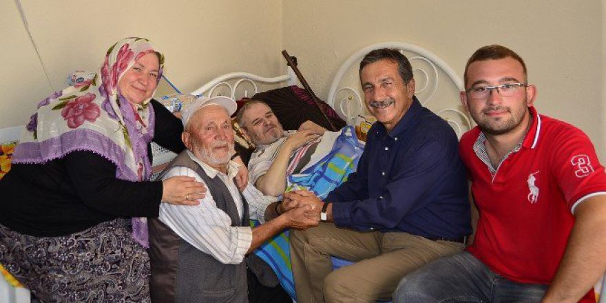 Başkan Ataç, Hasta Ziyaretlerinde