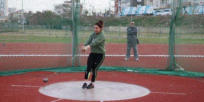 İşitme Engelliler Atletizm Milli Takım Kampı Antalya’da Başladı