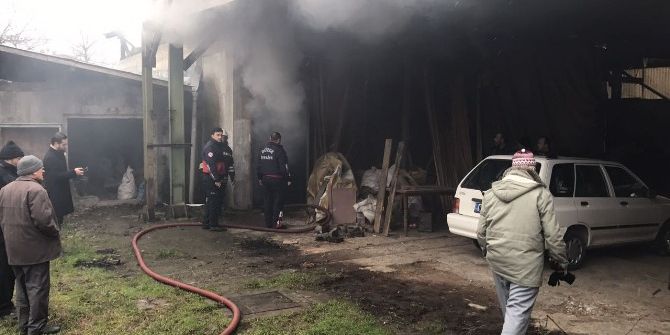 Kereste Atölyesinde Çıkan Yangın Korkuttu