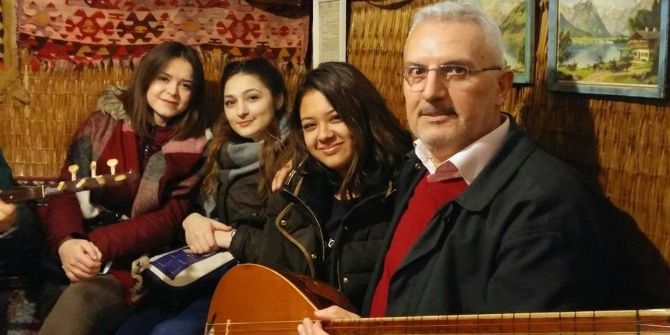 Çeyrek Asırdır Çalıp Söylüyorlar