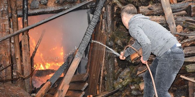 Yangında 16 Bin Lirası Kül Oldu