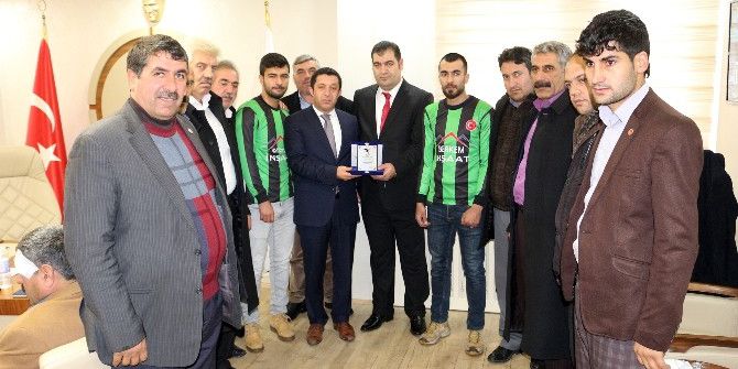 Diyadinli İş Adamından Örnek Davranış