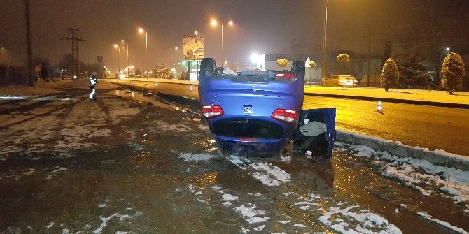 Takla Atan Otomobil 25 Metre Sonra Ters Durdu 1 Kişi Yaralandı