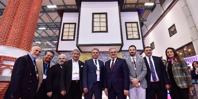 Muratpaşa, Turizm Fuarına ’Kaleiçi’ İle Katıldı