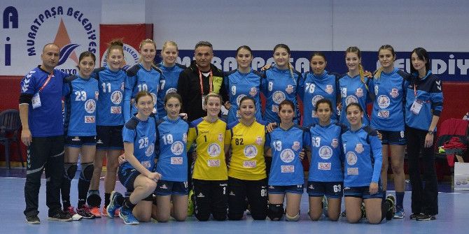 Muratpaşa Hentbol Takımı İzmir Seferinde