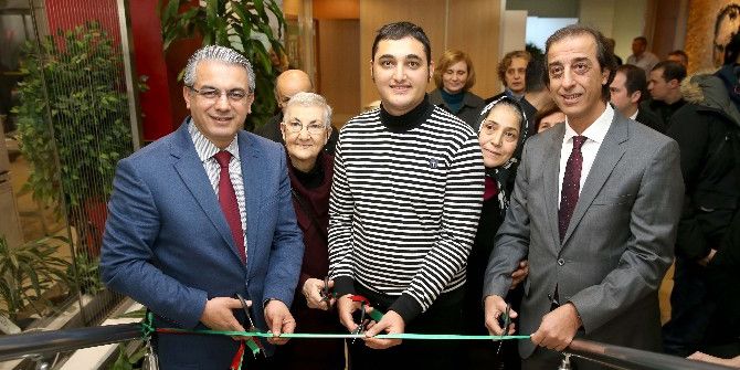 Otizmli Ressamdan ‘Filizler’e Destek