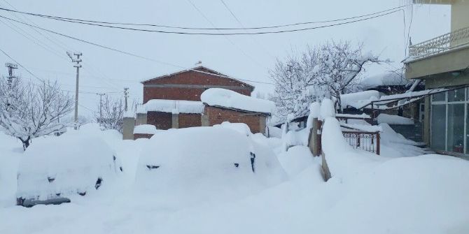 Bingöl Yedisu’da Kar Kalınlığı 50 Santimetreye Ulaştı