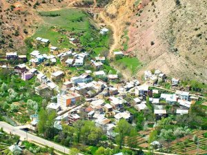 Gümüşhane Pirahmet Köyü