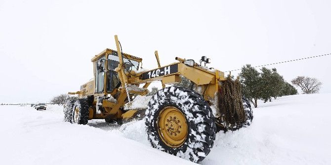 Bursa’da 57 Köy Yolu Ulaşıma Açıldı