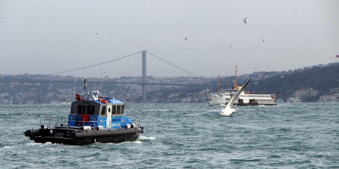 Annesinin Denize Attığı Bebeği Arama Çalışmaları Bugün De Devam Ediyor