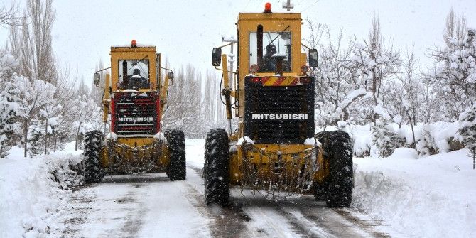 Niğde’de Kapanan Köy Yolları Açılıyor