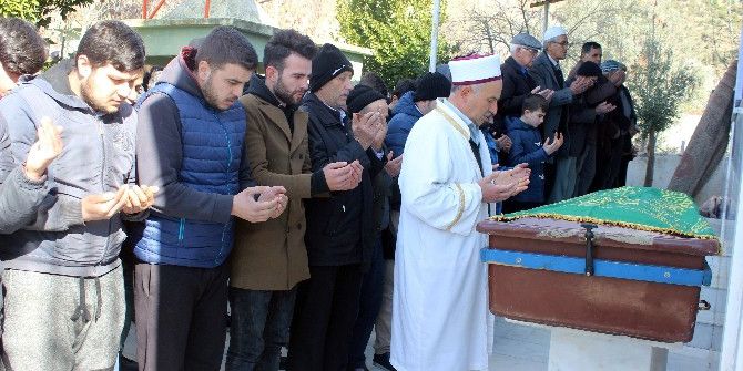 Askere Uğurlanacaktı, Sonsuzluğa Uğurlandı
