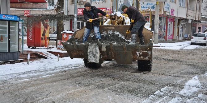 Adıyaman’da Kar Temizleme