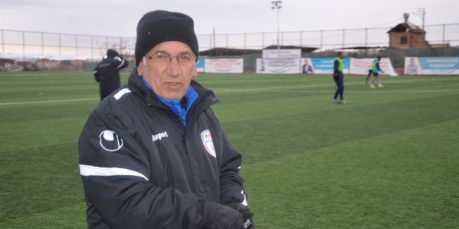 Yeşilyurt Belediyespor’da Derbi Hazırlıkları Sürüyor