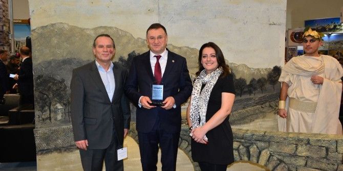 "Uluslararası İlişkiler Ve Tanıtım Faaliyetleri" Ödülü Hatay’a