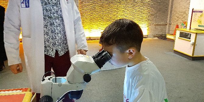 Yarı Yıl Tatilinde Öğrencilere ’Robot’ Eğitimi