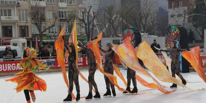 Dünyaca Ünlü Buz Tiyatrosu Lüleburgaz’da