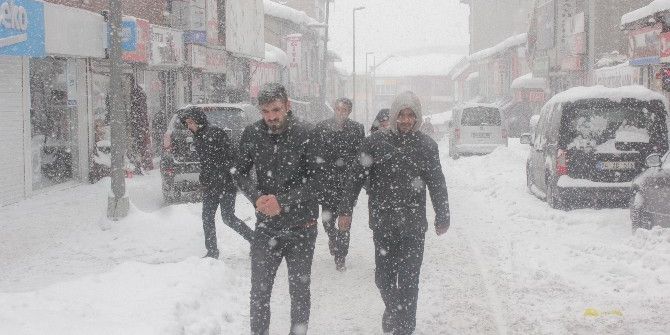 Ağrı’da Kar Yağışı