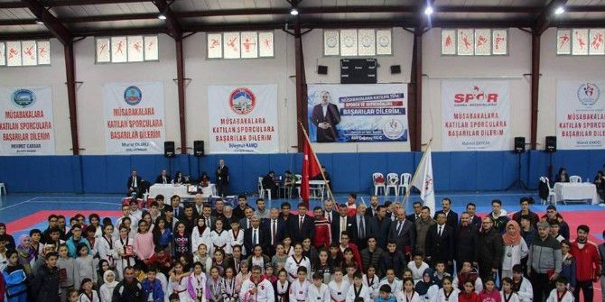 Kaymakam Duru, Tekvando Turnuvasına Katıldı