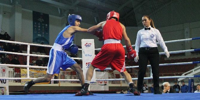 Boks Camiası Güçlü Türkiye İçin ’Evet’ Dedi