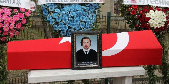 Uçak Kazasında Hayatını Kaybeden Yükleme Uzmanı Son Yolculuğuna Uğurlandı