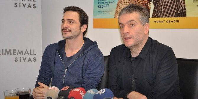 Ahmet Kural Ve Murat Cemcir Sivas’ta Hayranlarıyla Buluştu