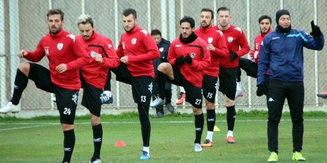 Samsunspor’da 4 Gitti, 10 Geldi