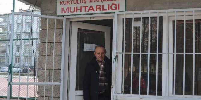 88 Yaşındaki Ali Muhtar Görevini 38 Yıldır İlk Günkü Aşkla Sürdürüyor