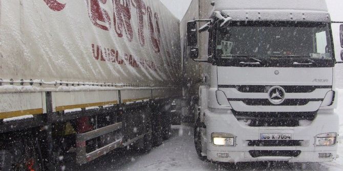 Cankurtaran’da Ulaşıma Kar Engeli