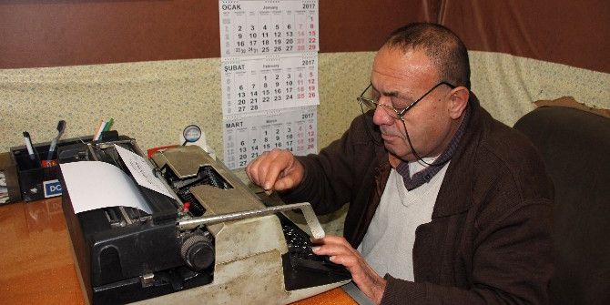 Teknolojiye Yenik Düşen Meslek ’Arzuhalcilik’