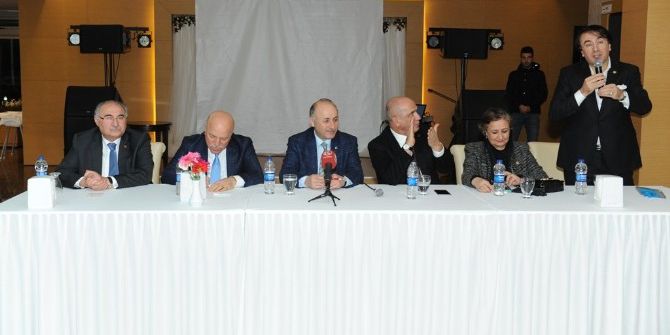 Vali Azizoğlu’ndan İş Adamlarına Çağrı; “Fırsatları İyi Değerlendirmeliyiz”