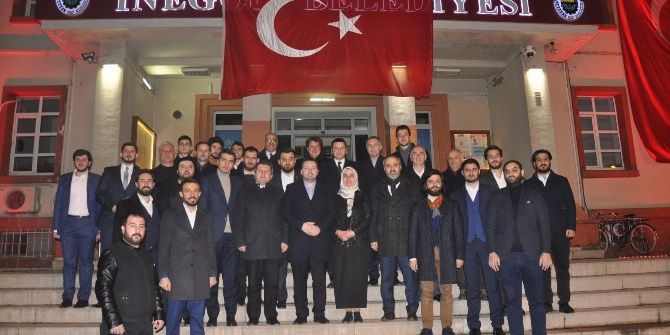 Ak Parti Gençlik Kolları Genel Başkanı Ecertaş: