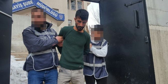 İmam Nikahlı Eşini Öldüren Şahıs Polise Teslim Oldu