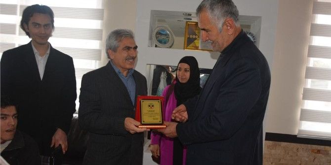 Başkan Ballı’ya Engellilerden Teşekkür Plaketi
