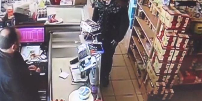 Kendilerini Asker Olarak Tanıtıp Para İstediler