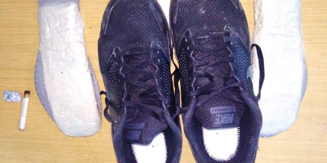 Ayakkabının İçinden Uyuşturucu Çıktı