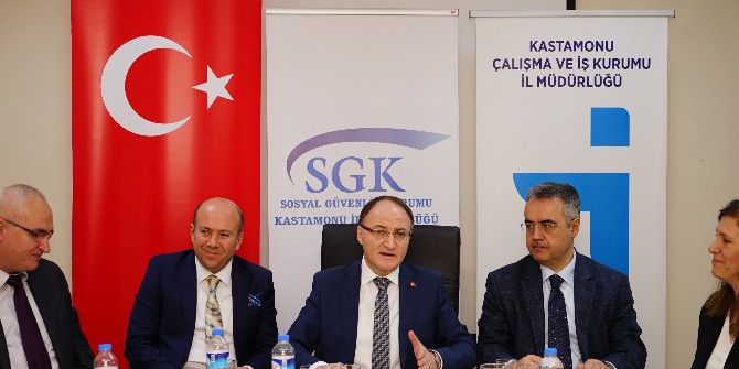 İşkur Genel Müdürü Mehmet Ali Özkan;