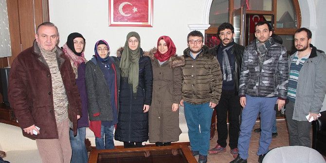 Gönüllü Öğretmenler Şehit Ve Gazi Çocuklarını Unutmadı
